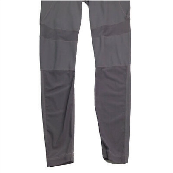 ATHLETA SALUTATION LEGGINGS GRAY/GREY SIZE SMALL - Picture 6 of 6